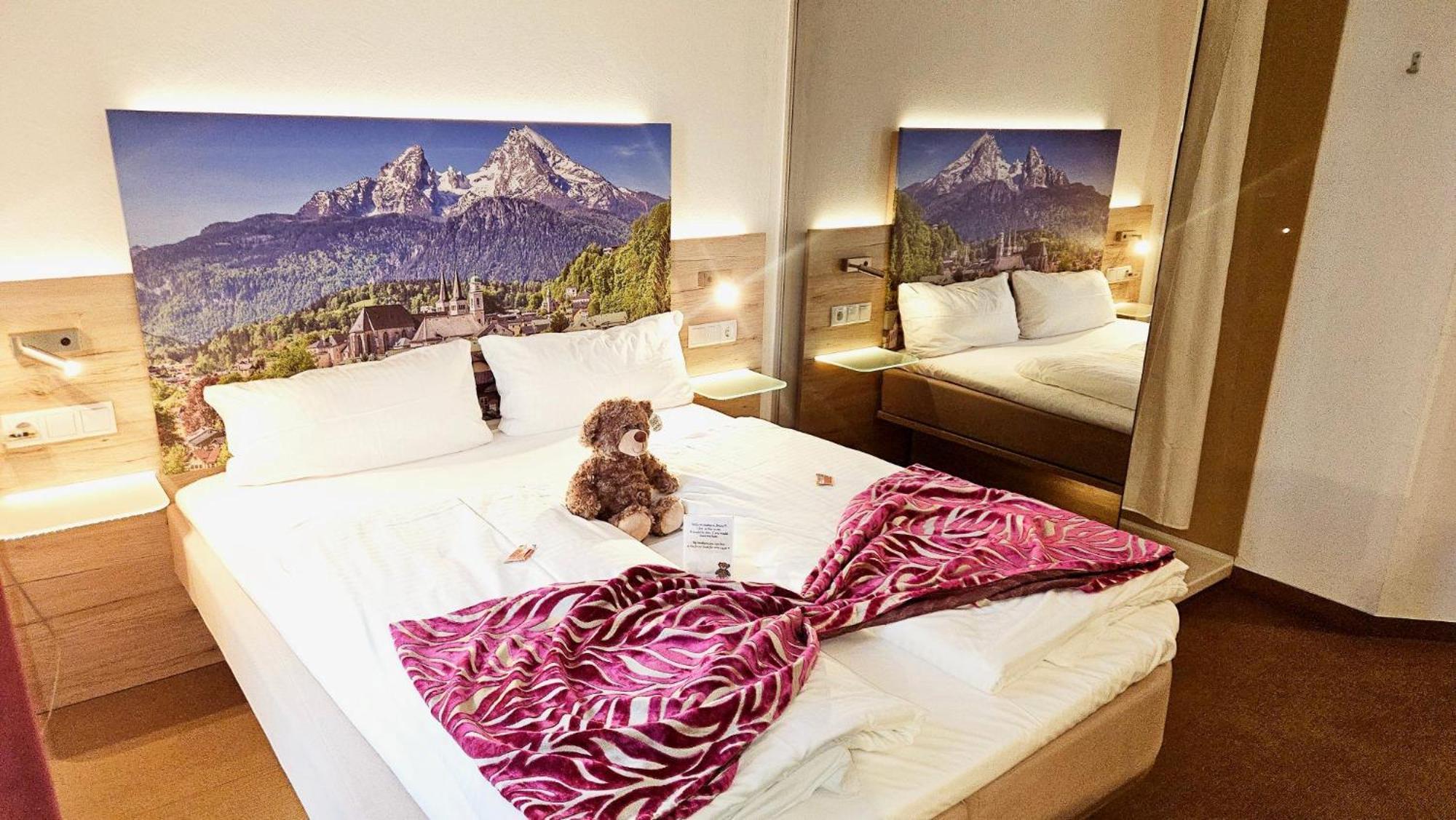 Edel Weiss Hotel