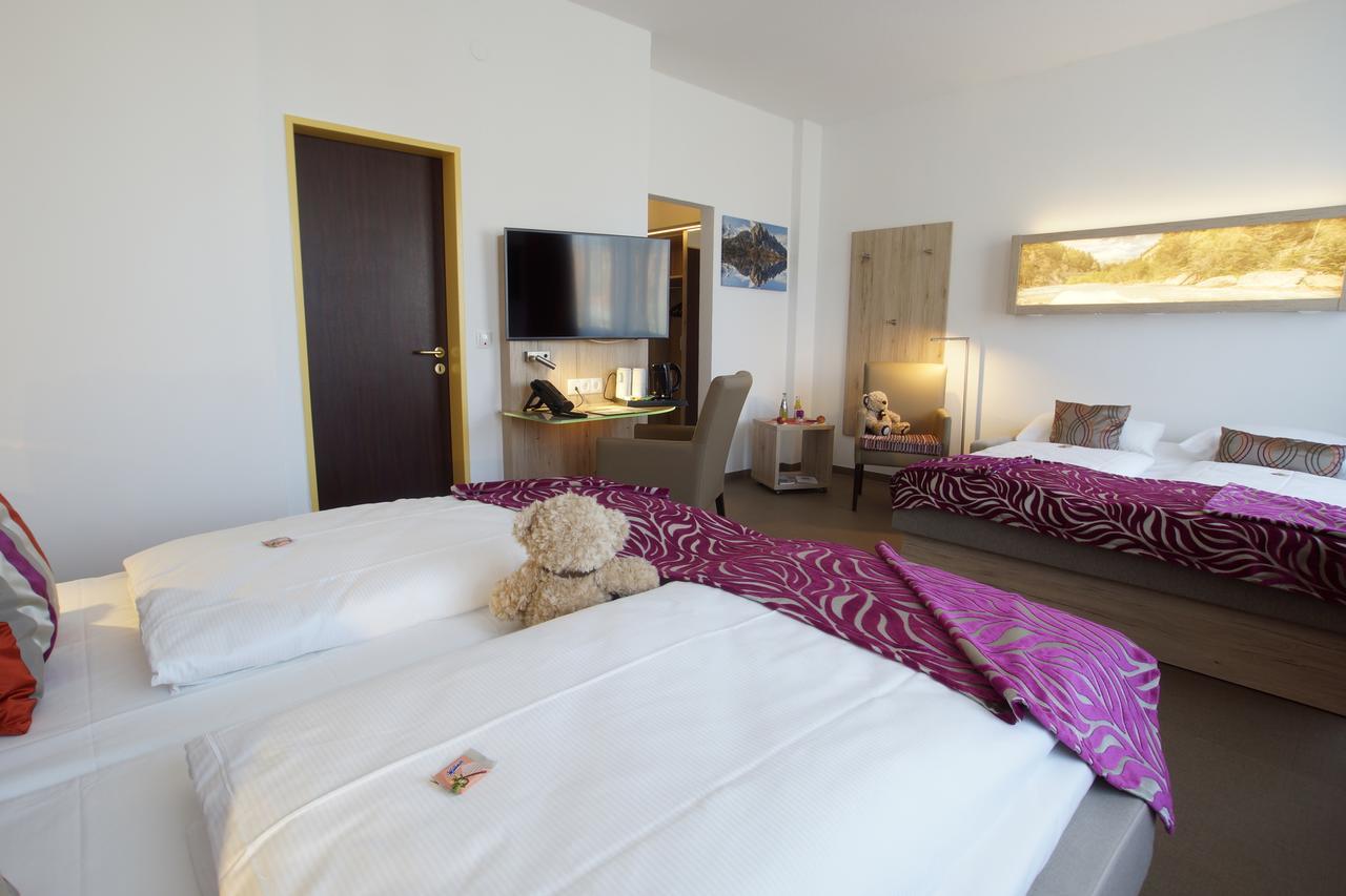 Edel Weiss Hotel BRE