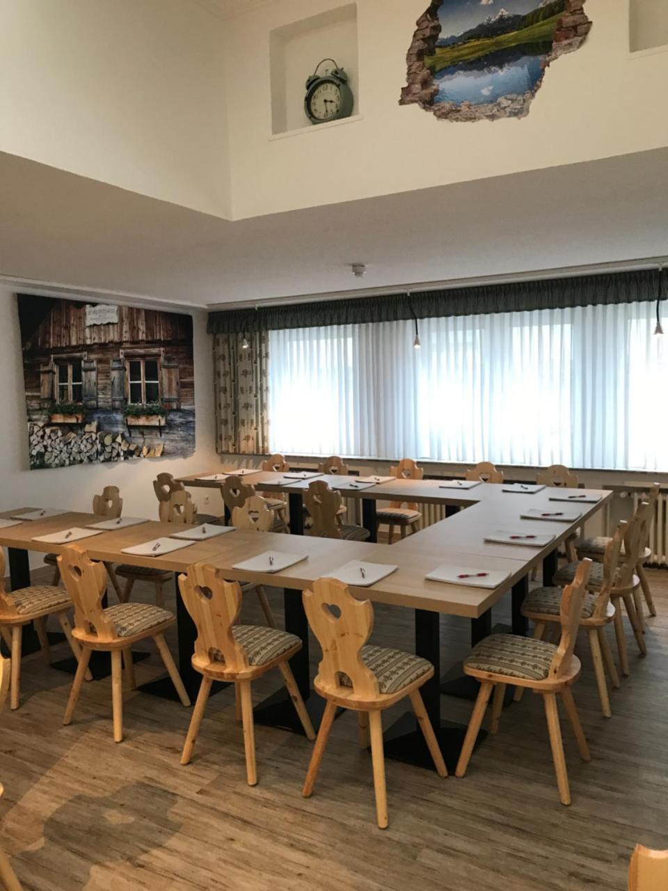 Hotel Edel Weiss
